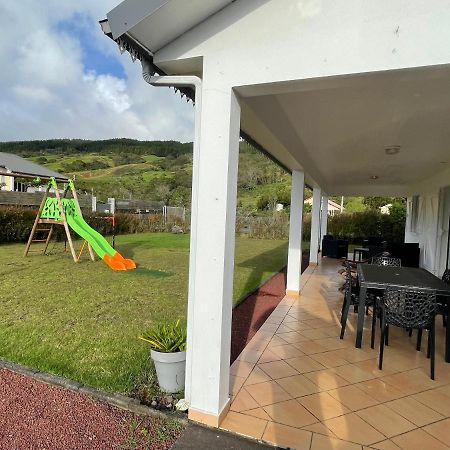 לה טאמפון Villa Au Pied Du Volcan מראה חיצוני תמונה